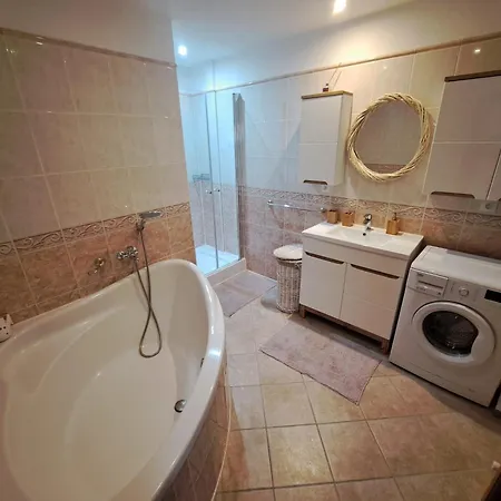 Family Eliza דירה *